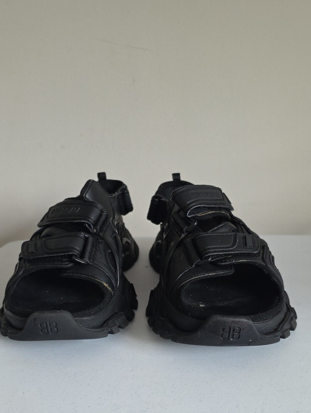 BALENCIAGA | Track Sandals Triple Black Straps mens SZ 11 - Picture 4 of 7